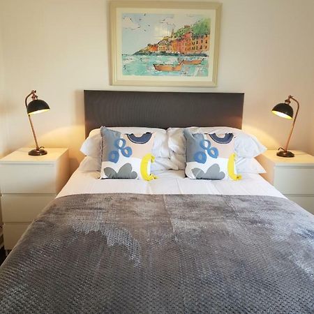 Carnegie Place East Kilbride Luaran gambar