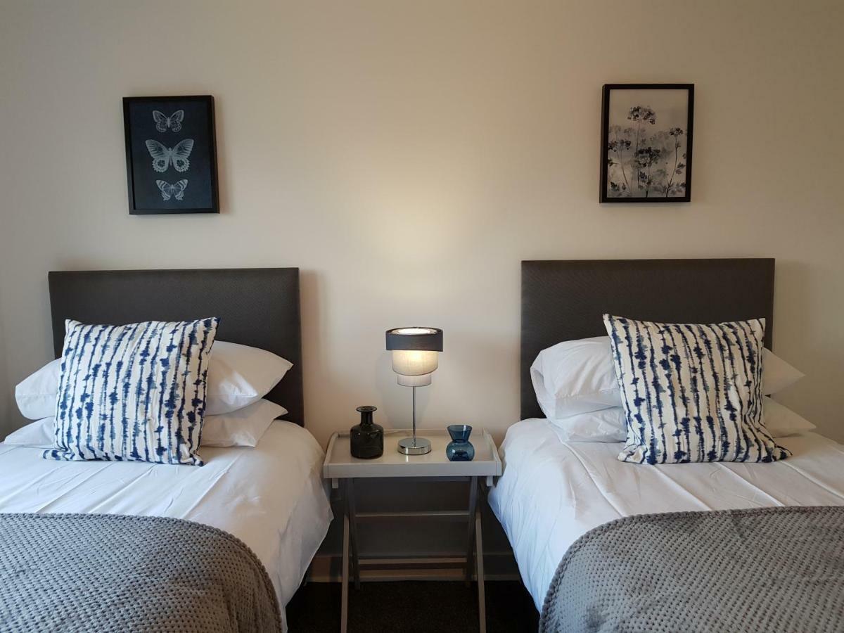 Carnegie Place East Kilbride Luaran gambar