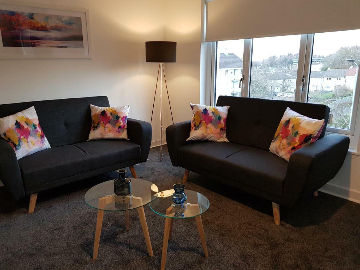 Carnegie Place East Kilbride Luaran gambar